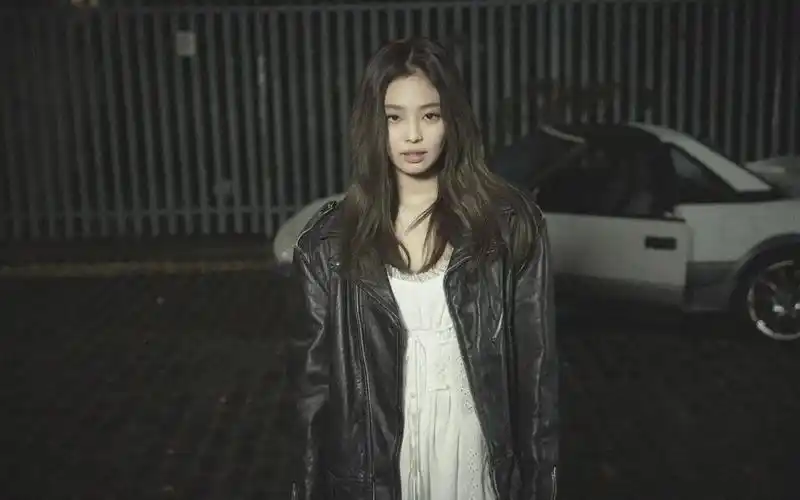 【blackpink】jennie solo普通版 专辑&大海报开箱