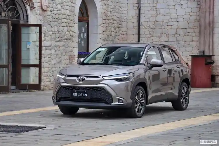 试驾广汽丰田锋兰达小型suv领域又一爆款车