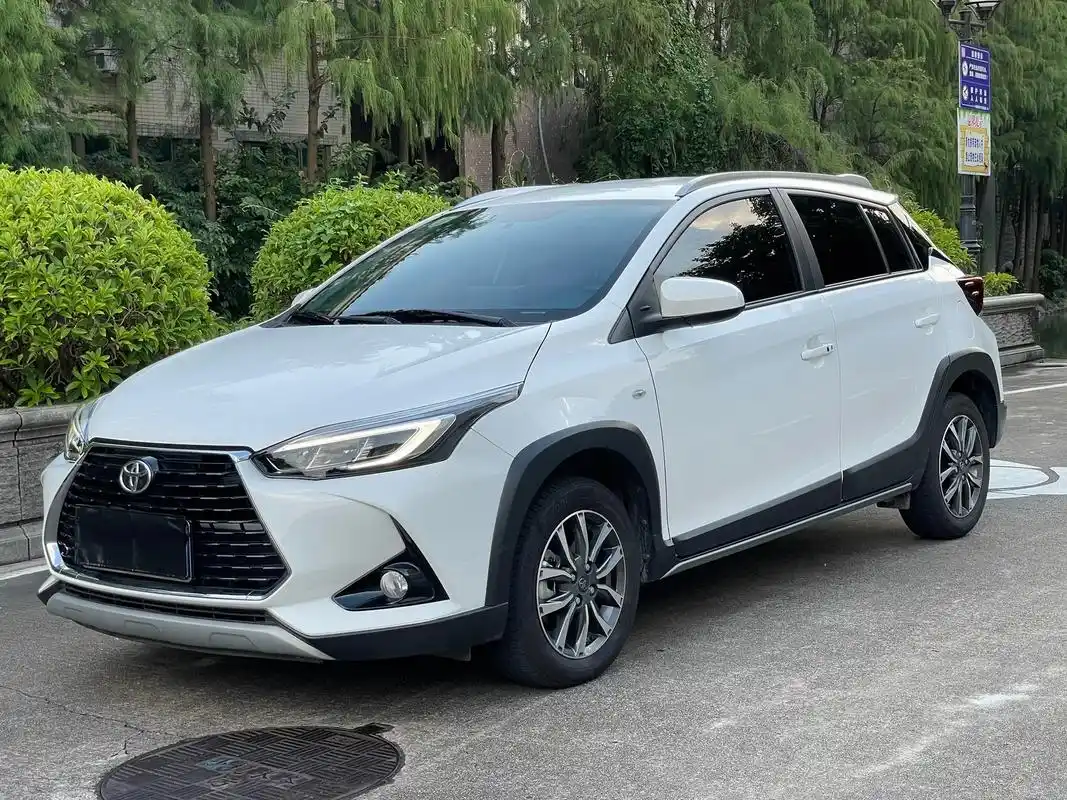 丰田 致炫豪华版22年4月份上牌 一手极品车况 全车原版原漆 - 抖音