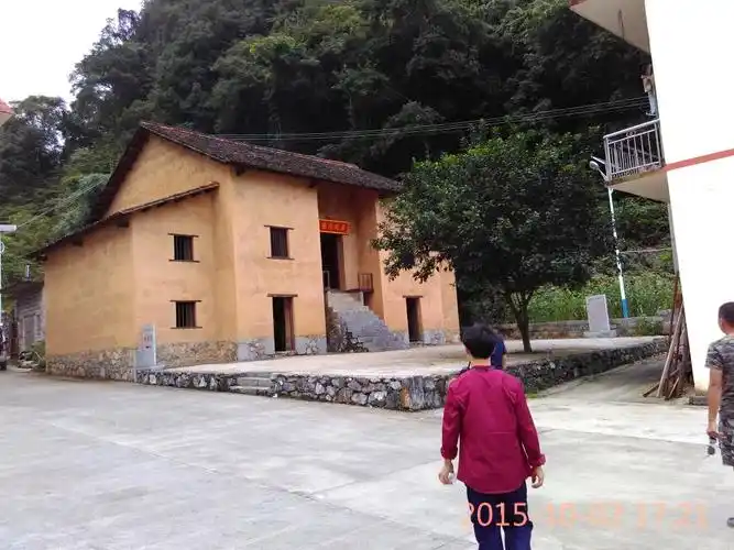 开国上将韦国清故居