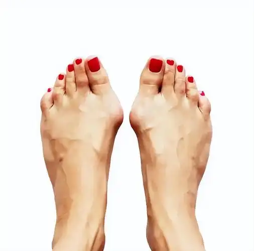 脚大拇指边缘茧子图片(鞋子突然开始磨脚) - 赤虎壹号