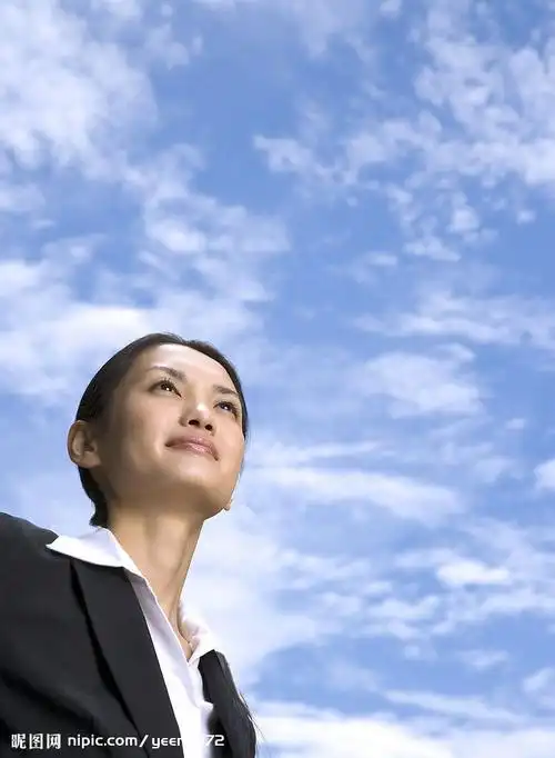 仰视女性摄影图__职业人物_人物图库_摄影图库_昵图网nipic.com
