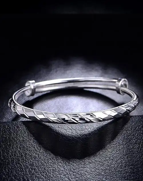 七度银饰专场 七度 时尚车花款s999足银手镯