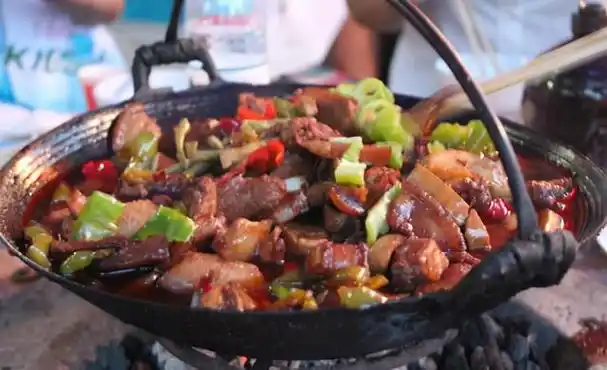 舌尖上的六安各区县的特色风味美食小吃