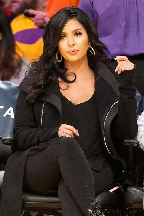 科比老婆瓦妮莎·布莱恩特vanessa bryant