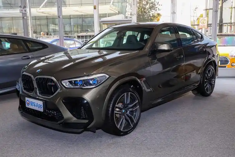 2020款 宝马x6 m x6 m外观