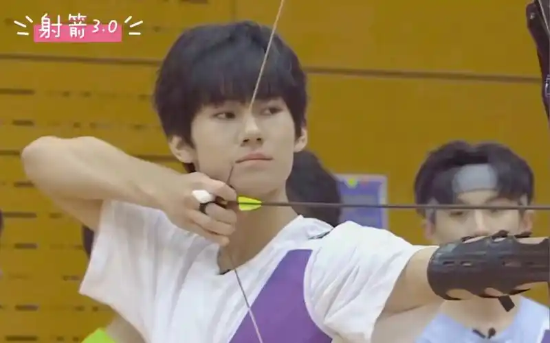 【张真源】张哥射箭5.0期待中～坐等被猎杀!