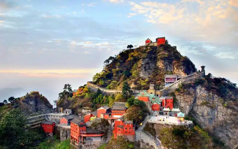 美丽武当山风景高清桌面壁纸