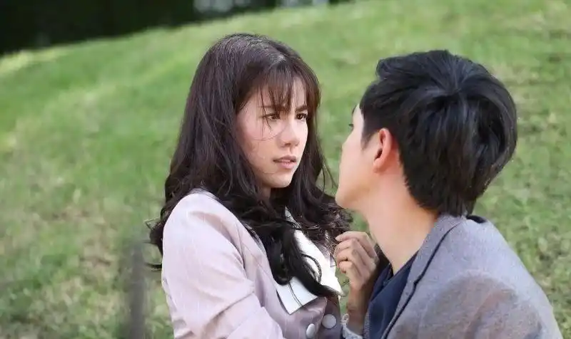 one31台播新剧沙风暴由小总裁film与小尼姑演出426首播了