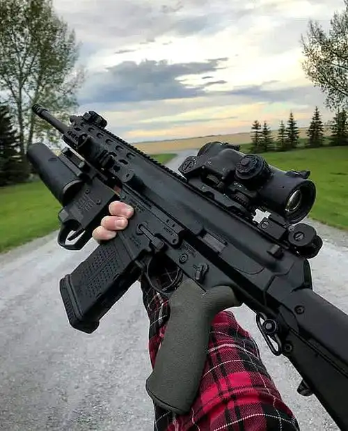 枪械欣赏系列这些漂亮的兵器一起来了解一下