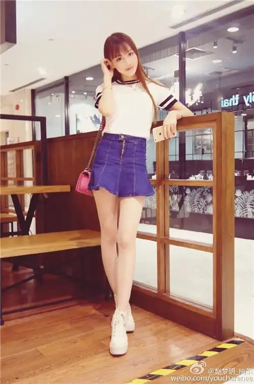 lol夹腿门事件55开女友uu赵梦玥惨遭调戏