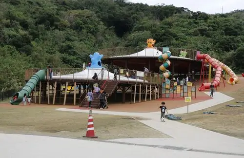 冲绳适合孩子玩耍的五个公园 | 知日本