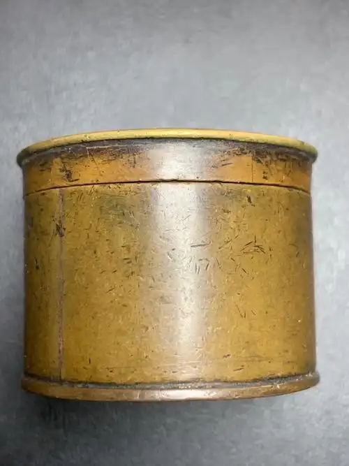 少见型民国烟膏盒