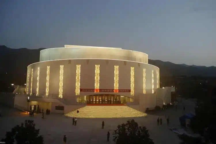 西安新增添一座高大上大剧院