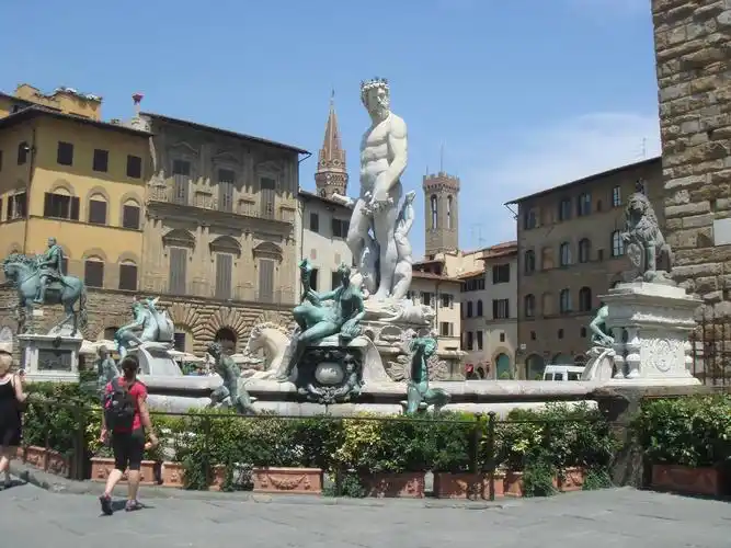【携程攻略】佛罗伦萨市政广场适合情侣出游旅游吗,市政广场情侣出游
