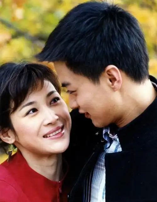 亮剑演员童蕾:情断周一围,转身嫁给亿万富豪,风光7年负债1.