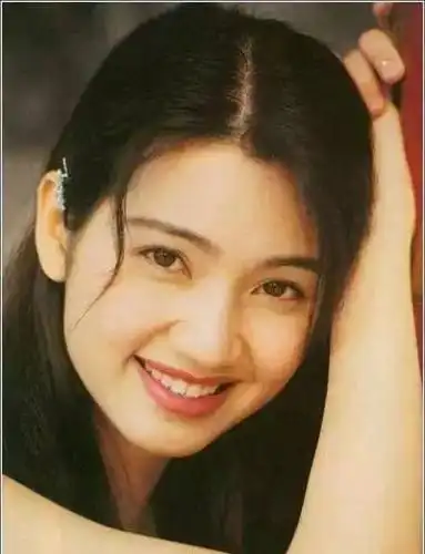 "东方彧卿"张丹峰爱妻洪欣情史:30岁被渣男抛弃