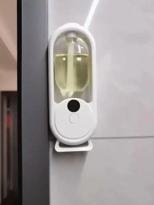 香薰自动喷香机家用室内空气清新剂喷雾卫生间香氛机厕所除臭神器