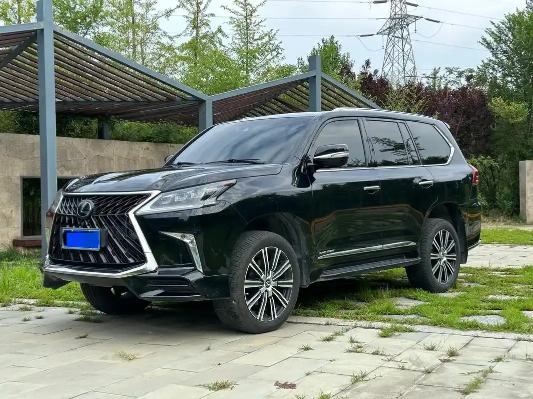 雷克萨斯lx570中东 限量超级运动s.无钥匙进入 一键启动 - 抖音