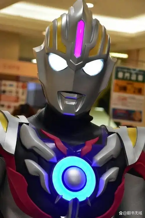 欧布奥特曼一开始就需要使用两个奥特曼的力量合体才能变身吗?