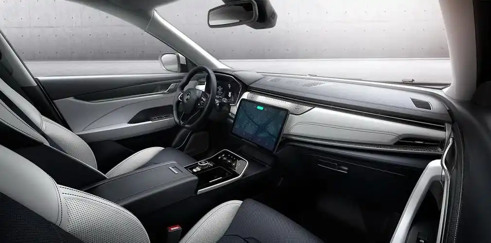 威马首款量产电动汽车ex5中控