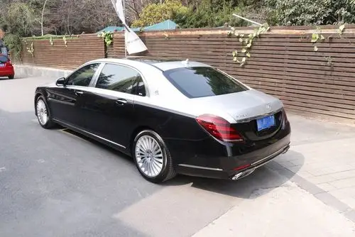 迟到的迈巴赫s450作业双拼改色小记