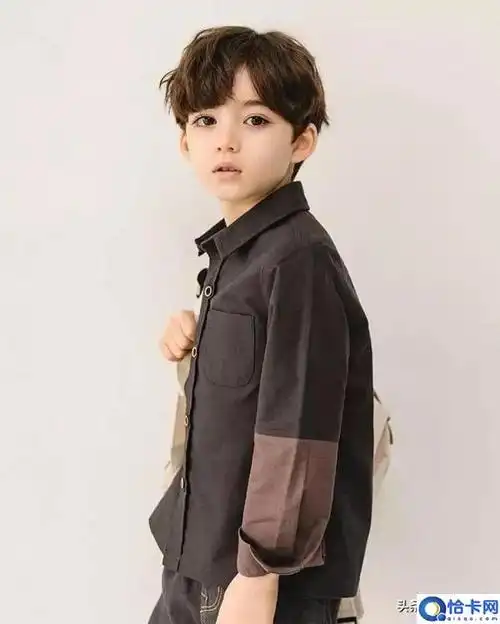 世界上最帅的混血男孩(天生神颜吸粉无数) - 恰卡编程网