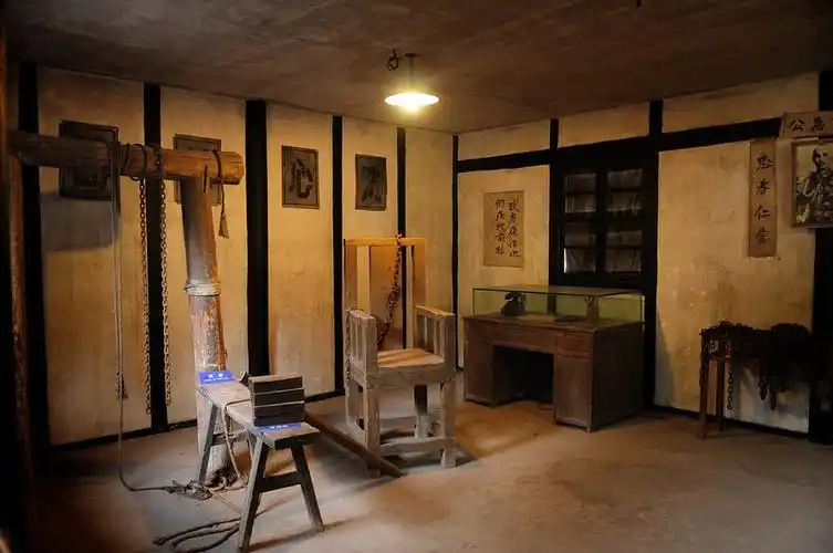 中美合作所集中营渣滓洞监狱 - 美篇