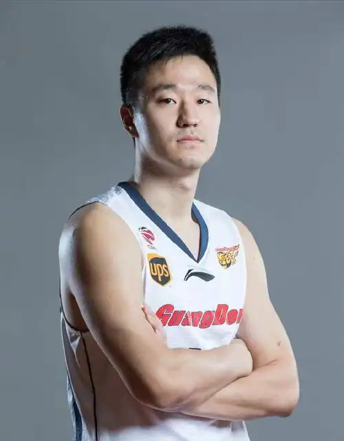 他现在怎样了|广东队|神童|赵天熠_新浪新闻