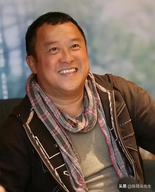 部无厘头喜剧片,他的影片看了一遍又一遍,2018国家公布一级演员名单中