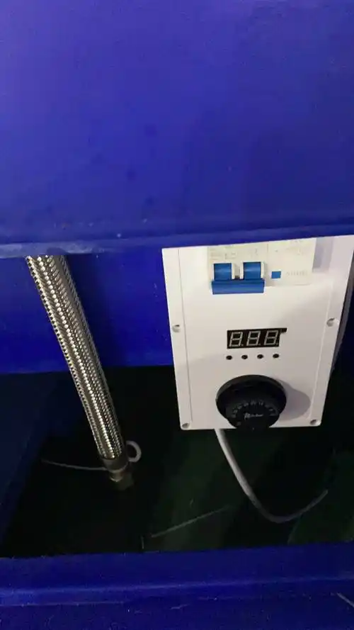 菲富利牛喝水的自动饮水器乳牛喂水器加热不结冰