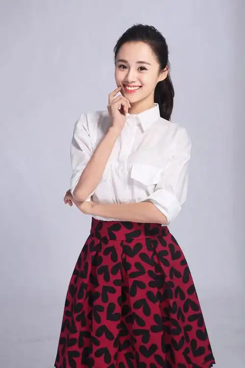 安悦溪甜美自拍