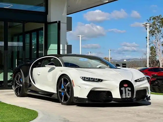 加利福尼亚 bugatti chiron super sport via:ran