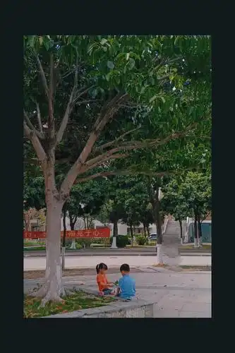 求大佬在不剪裁的情况下把横幅p掉 谢谢!