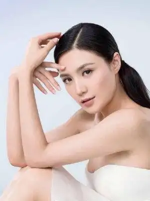 变形金刚4:绝迹重生怪兽卡车简介:   赵茜个人经历  赵茜个人资料简介