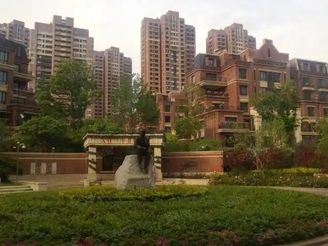 宝山金地艺境(商住楼)