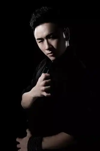 终于见到黄景行跳描声舞了,全世界会跳的都没几个!