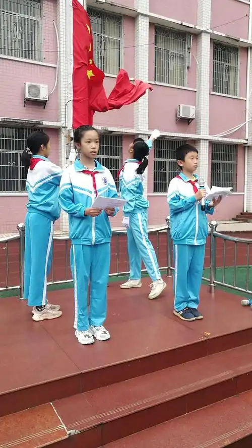 珍爱生命,预防溺水---记南方三小第三周升旗仪式活动