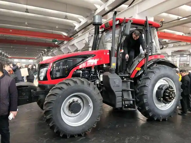 写美篇东风农机重型拖拉机事业部 雄风df2404-智能农机是您得力的
