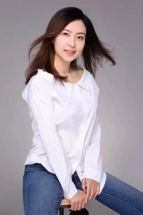 人物赵颖凡辣妈逆袭玩转人生