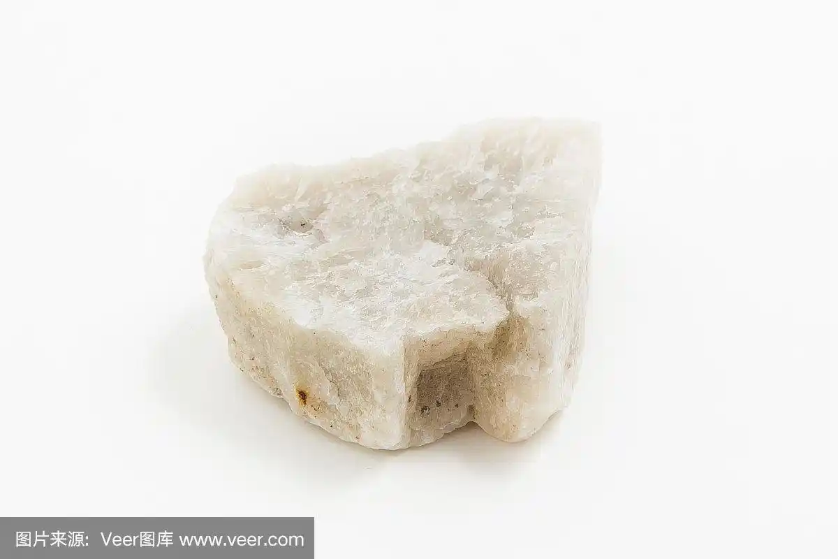矿石长石在白色背景.