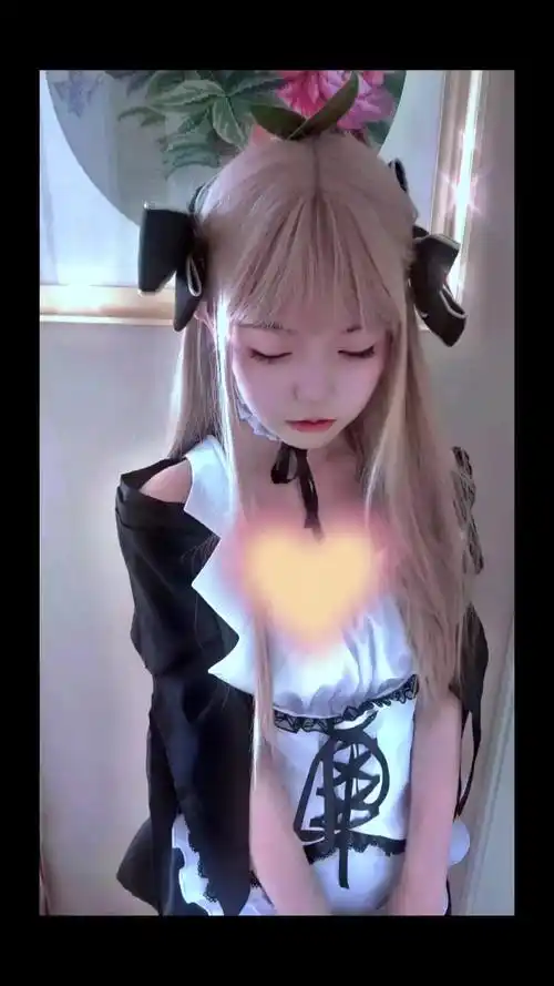 封茗囧菌cos了一下封茗囧菌