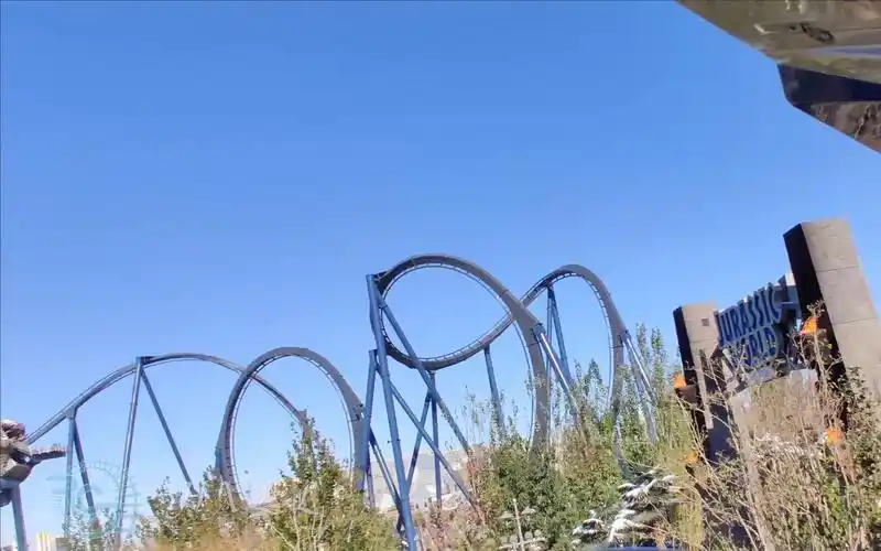 北京环球影城 飞越侏罗纪 有动力过山车第一视角pov