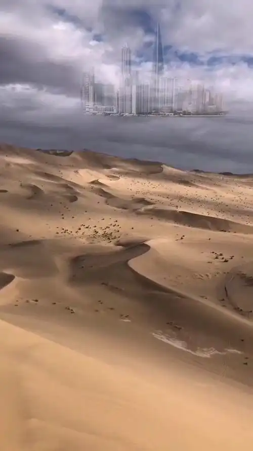 沙漠出现海市蜃楼