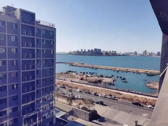 青岛黄岛东方影都灵山湾壹号新城吾悦广场地铁口旁  灵山湾壹号精装看