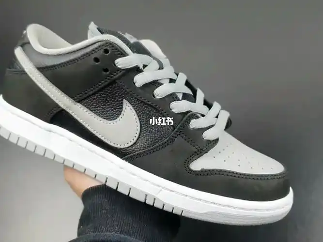 潮鞋aj低帮影子灰