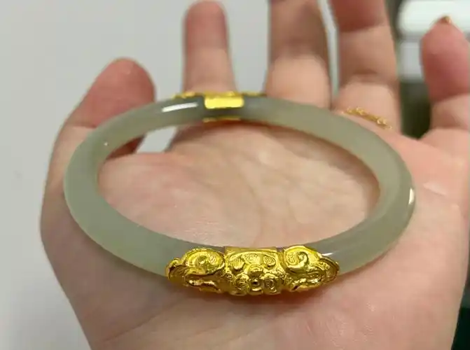 和田玉包金手镯金镶玉