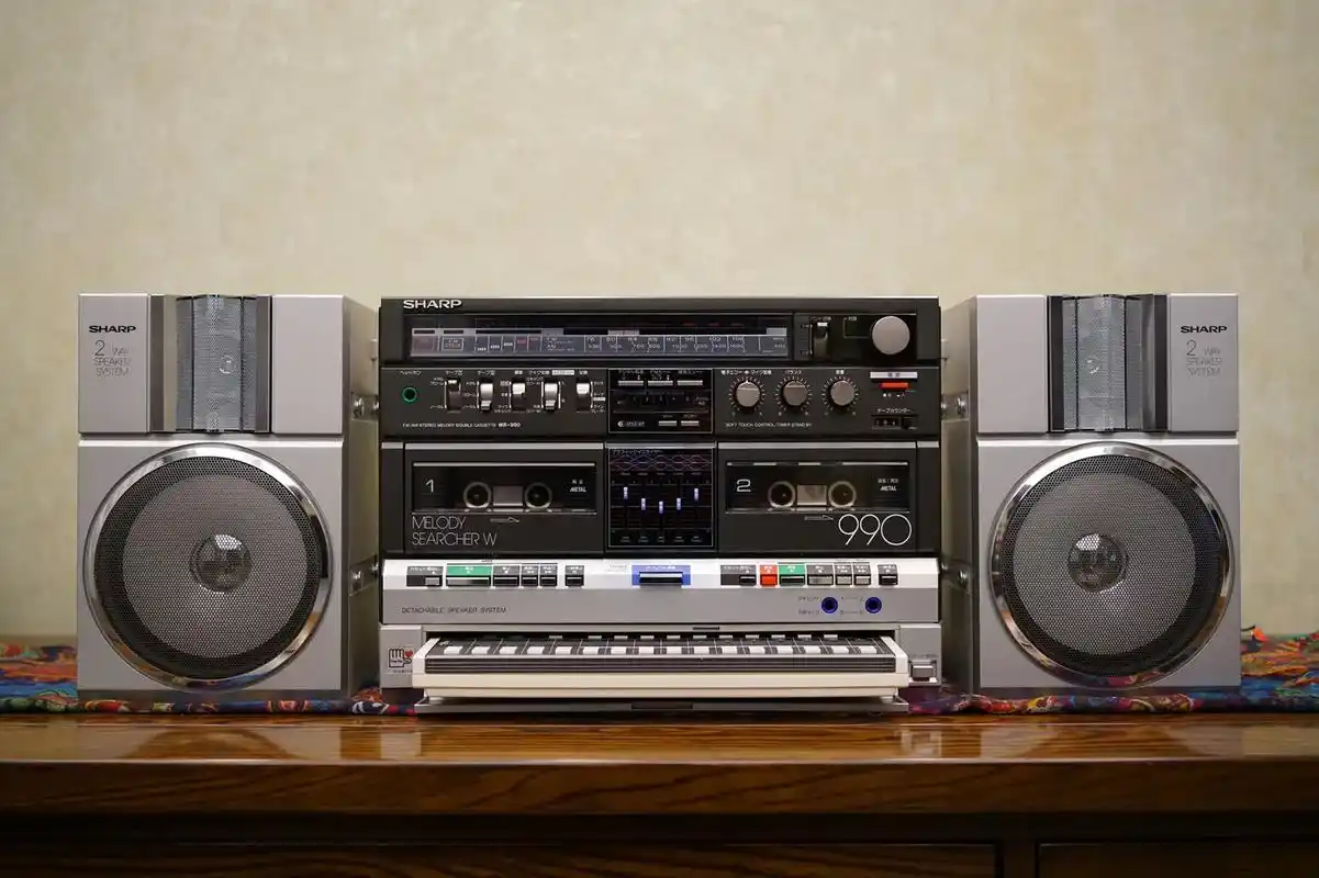 日本原装夏普sharp-990收录机.全新原包包装未使用,成 - 抖音