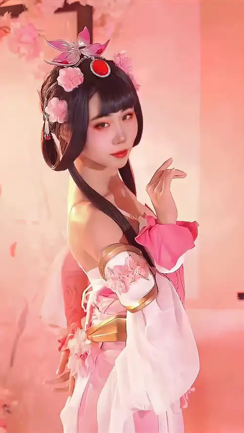 王者荣耀甄姬游园惊梦cosplay