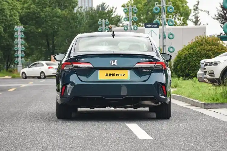新东风本田英仕派 e:phev亮相,2.0l插电混动,预计8月份上市
